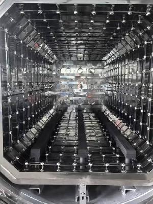 结晶炉