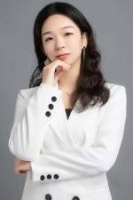 张丹 平面设计师