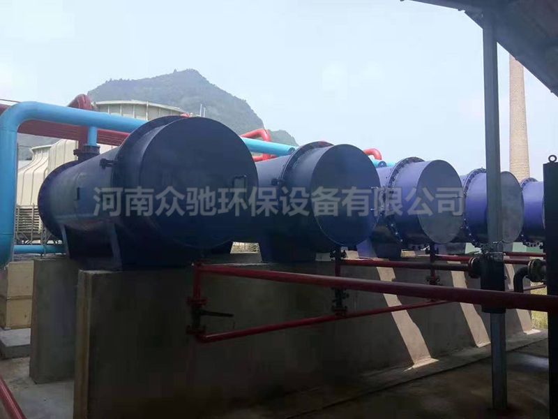 冷凝器