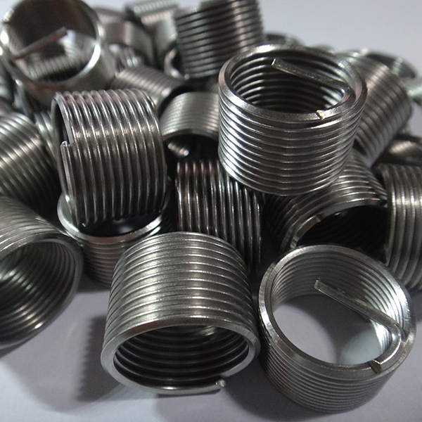 公制普通 细牙钢丝螺套